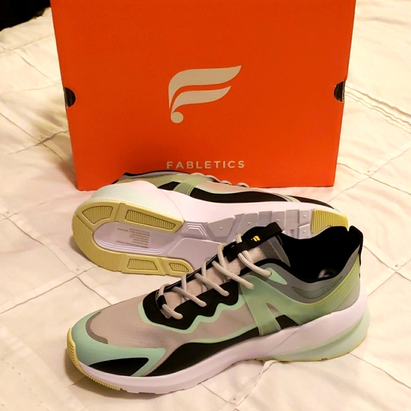 👟BNIB FABLETICS Women's Cheviot Performance Sneaker Size 8/8.5 - Picture 10 of 11